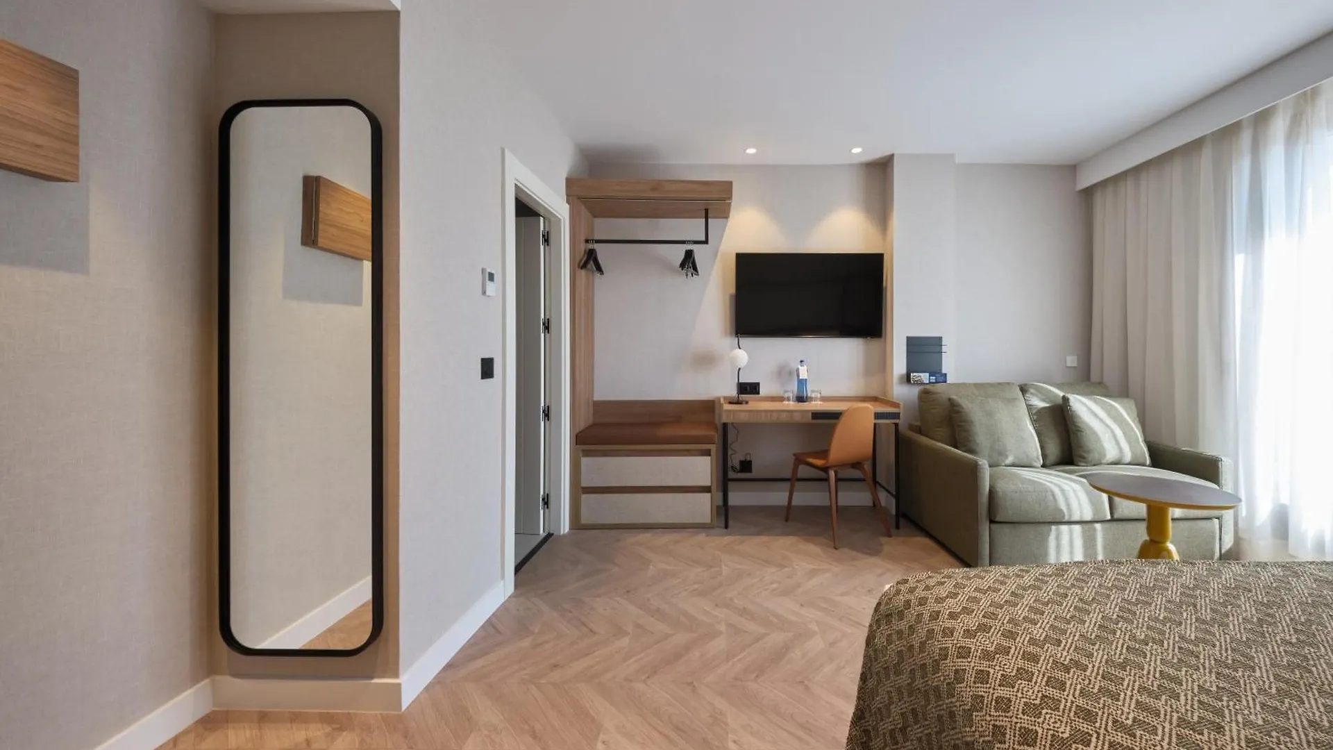 Catalonia Sagrada Familia Hotel Barcelona