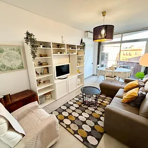 https://apartment-sagrera.catalonia-hotels.com