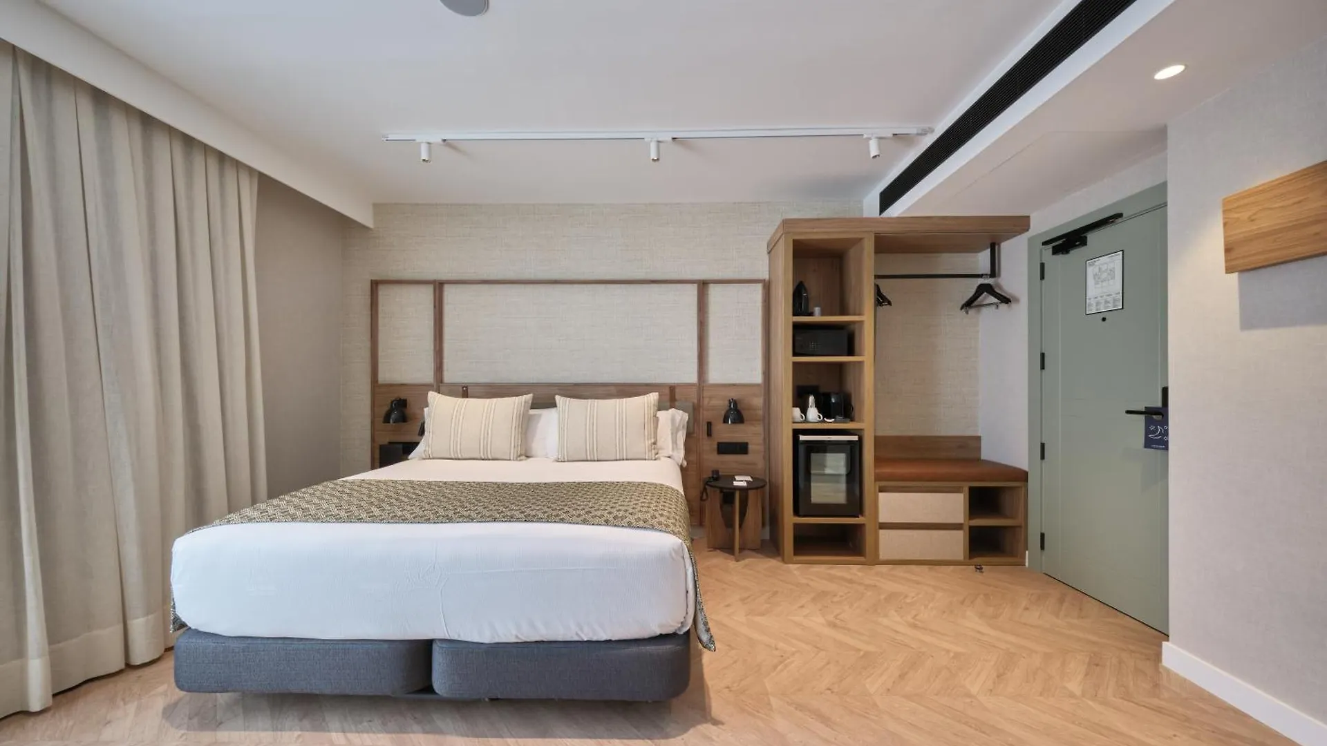 Catalonia Sagrada Familia Hotel Barcelona