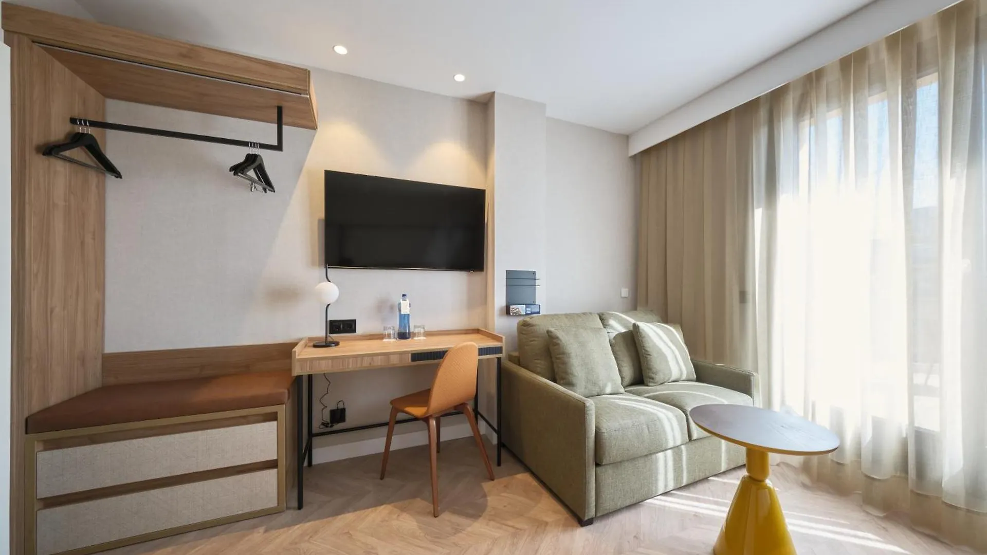 Catalonia Sagrada Familia Hotel Barcelona